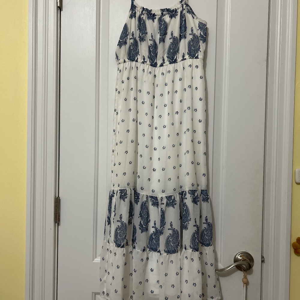 Girls dress